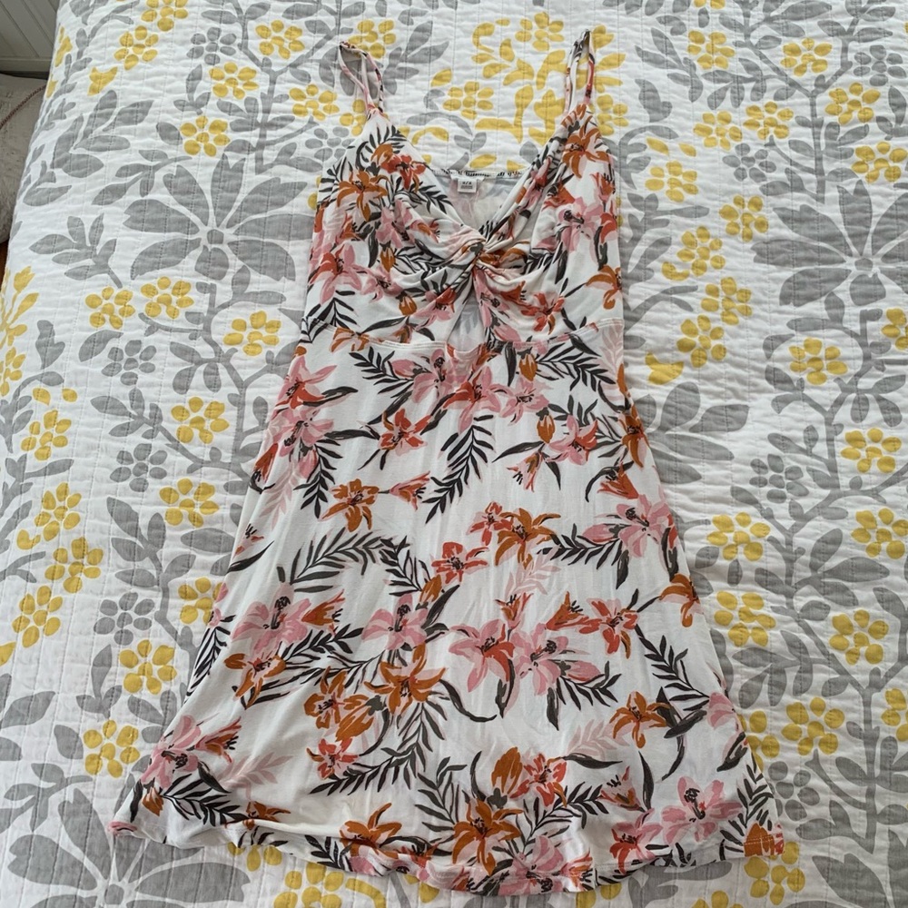 Garage Floral Keyhole Dress